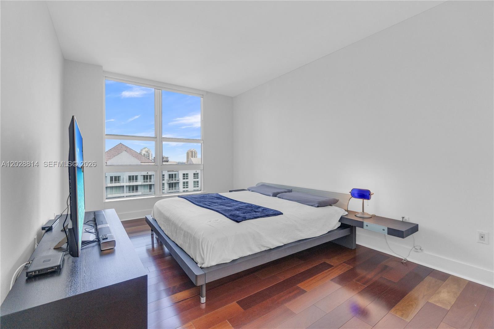 THE MARK ON BRICKELL COND - Residential Lease