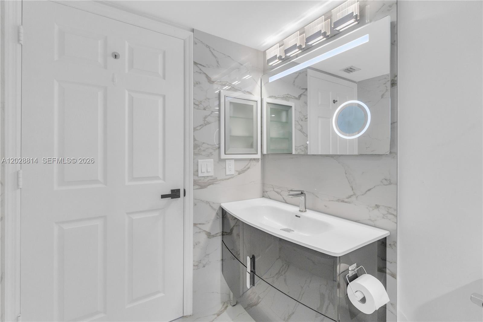 THE MARK ON BRICKELL COND - Residential Lease