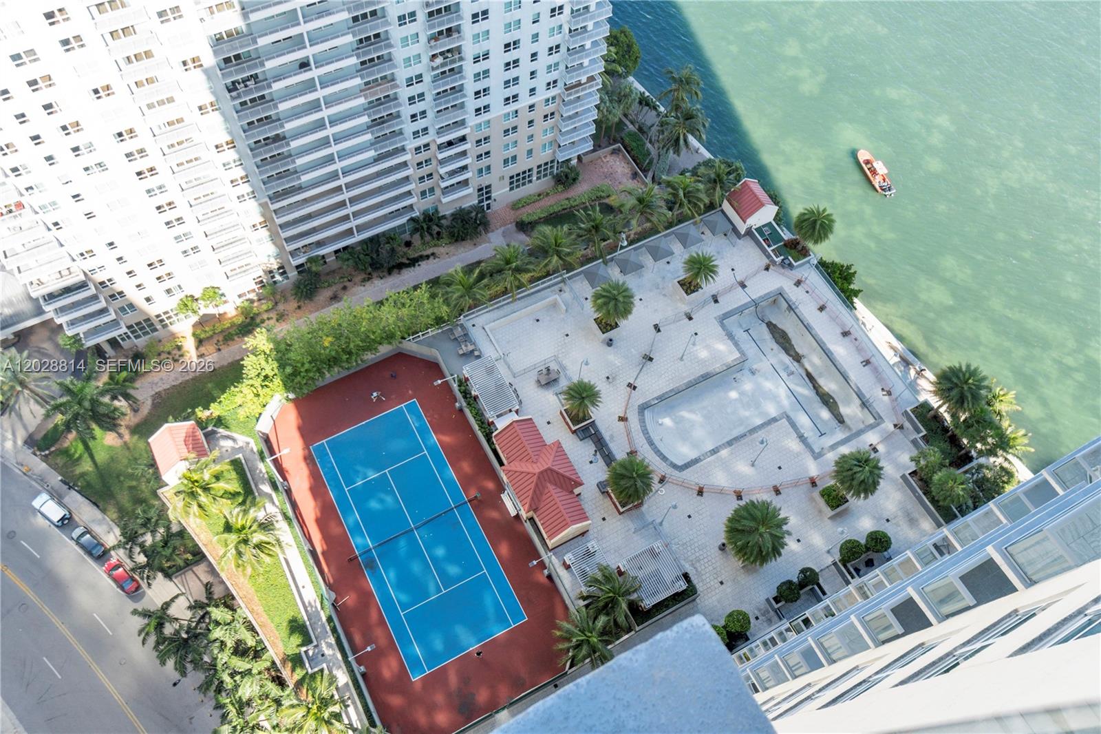THE MARK ON BRICKELL COND - Residential Lease