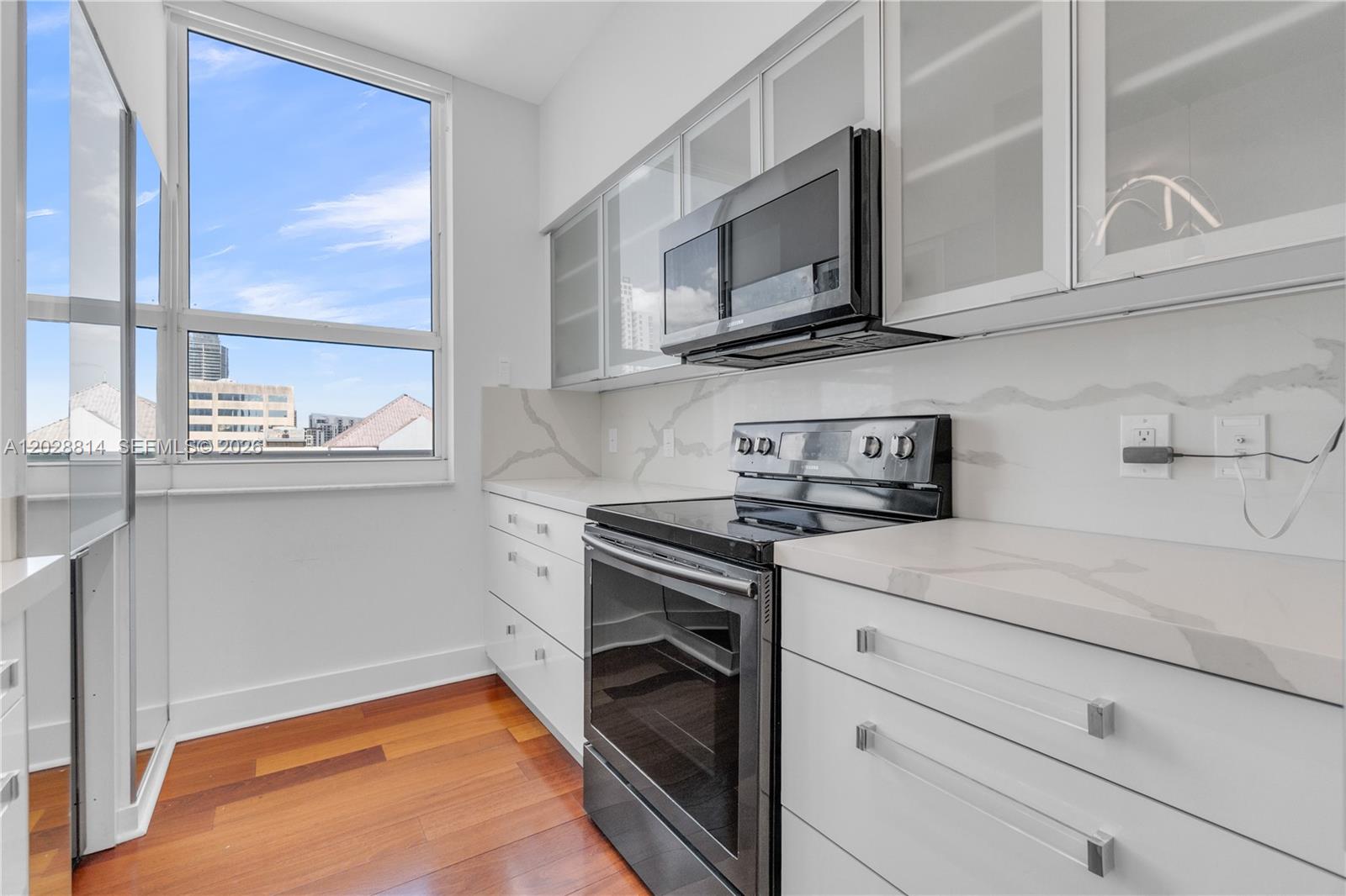 THE MARK ON BRICKELL COND - Residential Lease