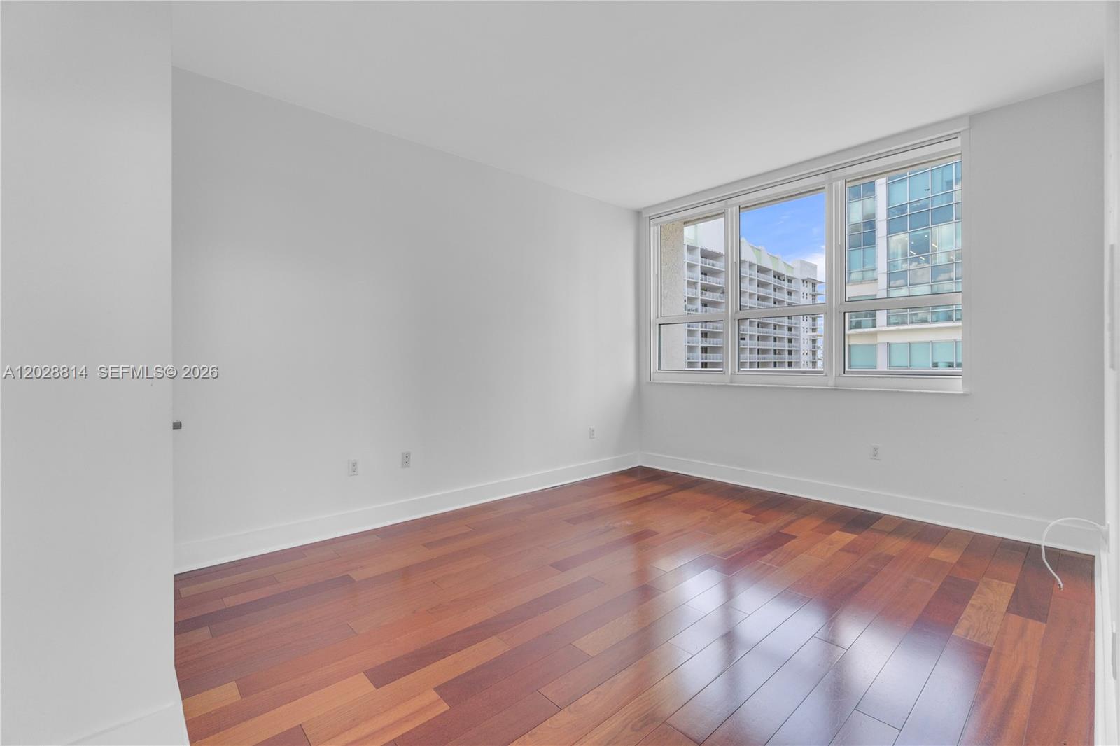 THE MARK ON BRICKELL COND - Residential Lease