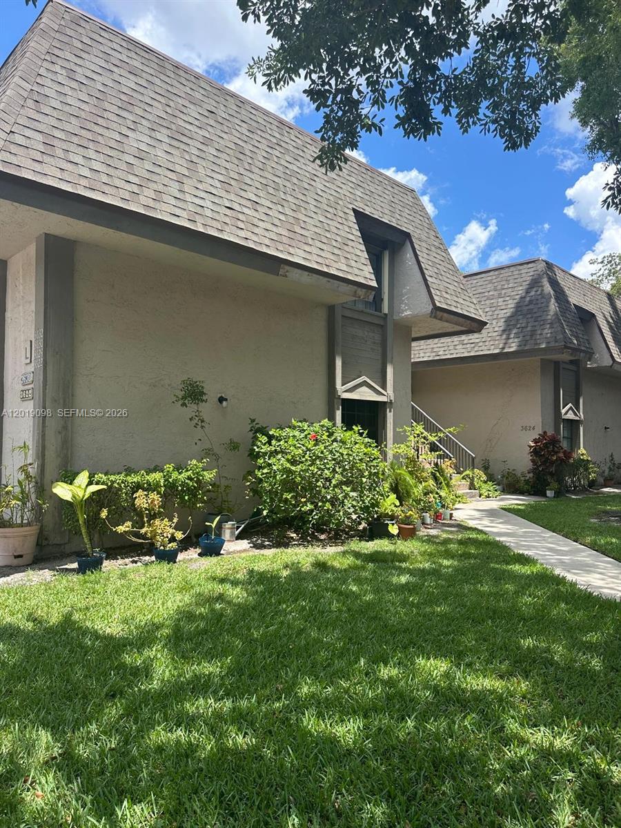 Spacious 3-bedroom, 2-bath unit located in the heart of Sunrise! This well-maintained home offers a comfortable layout with generous living areas, plenty of natural light, and functional kitchen space perfect for everyday living. Enjoy a quiet residential setting while still being conveniently close to major highways, shopping, dining, and local parks. Ideal for those seeking both comfort and convenience, this unit provides ample space for families or professionals alike. Don’t miss the opportunity to live in a centrally located community with easy access to everything South Florida has to offer!