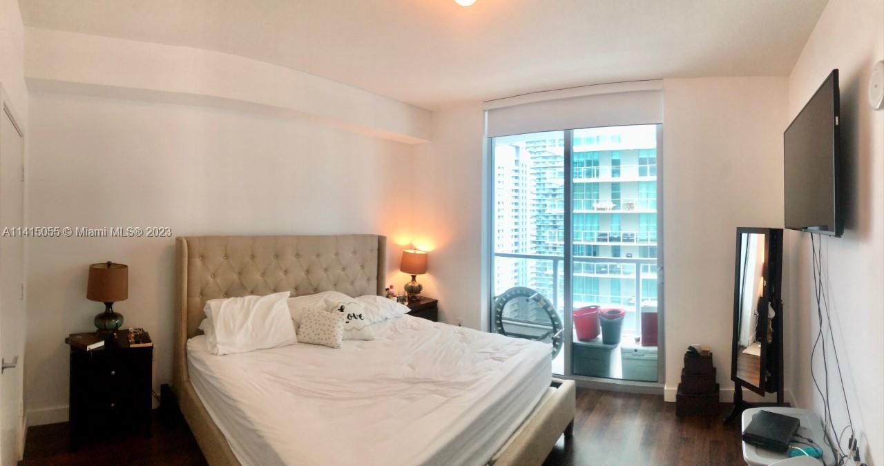 THE AXIS ON BRICKELL II C - Residential Lease