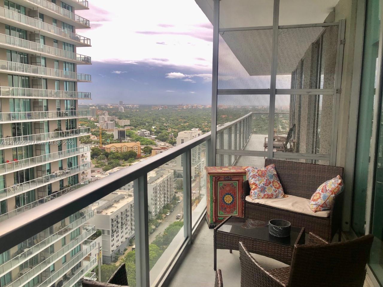 THE AXIS ON BRICKELL II C - Residential Lease