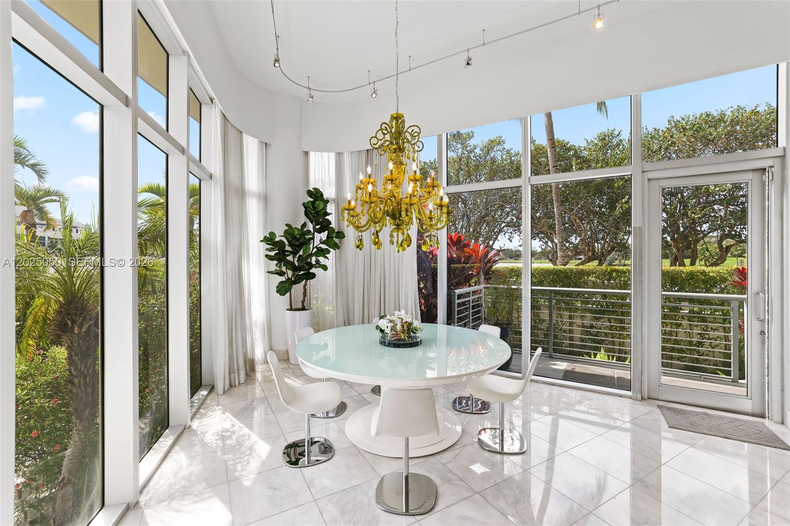 THE MERIDIAN CONDO - Residential