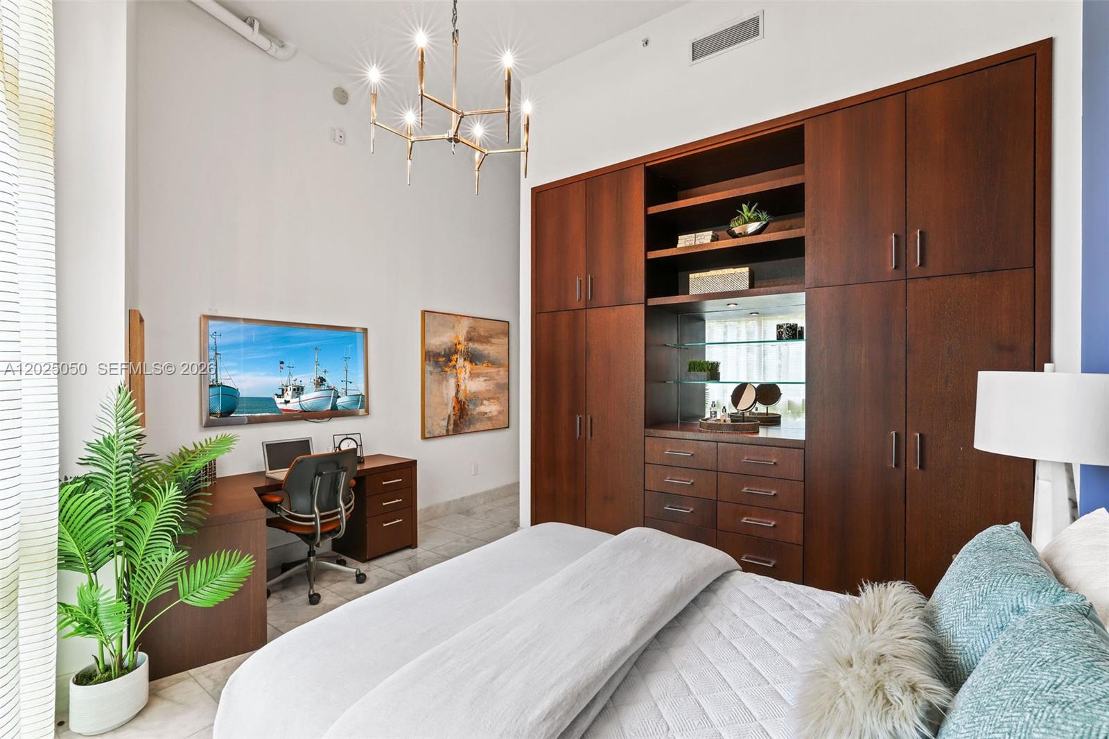 THE MERIDIAN CONDO - Residential