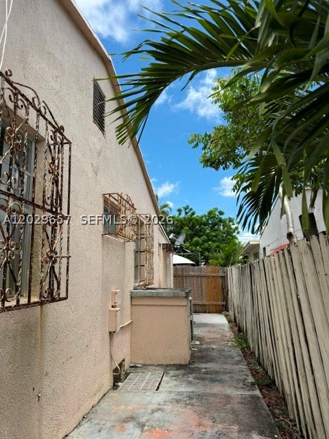 FLAGAMI 1ST ADDN - Residential Lease