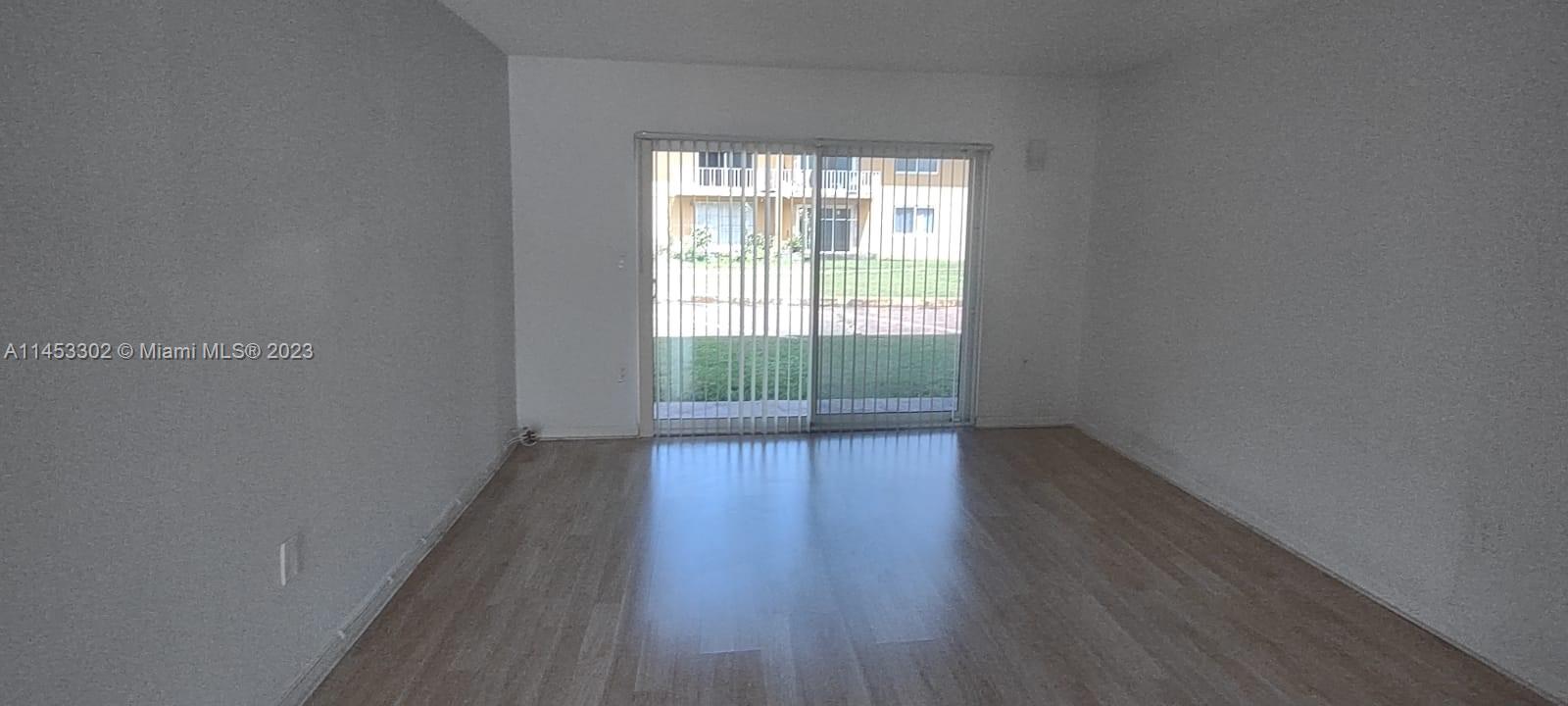 NEW WORLD CONDO APTS IV - Residential Lease