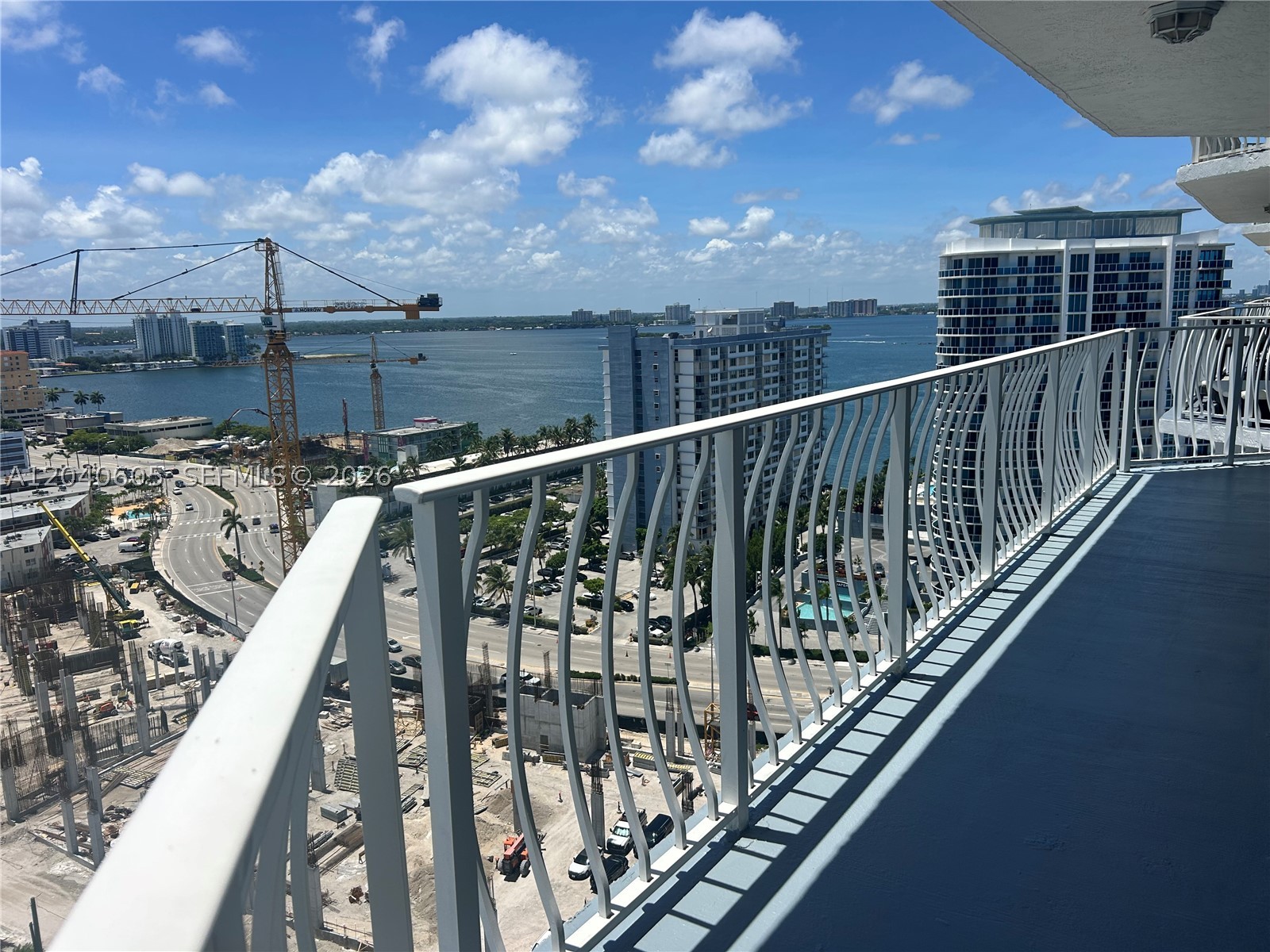 THE GRANDVIEW PALACE COND - Residential
