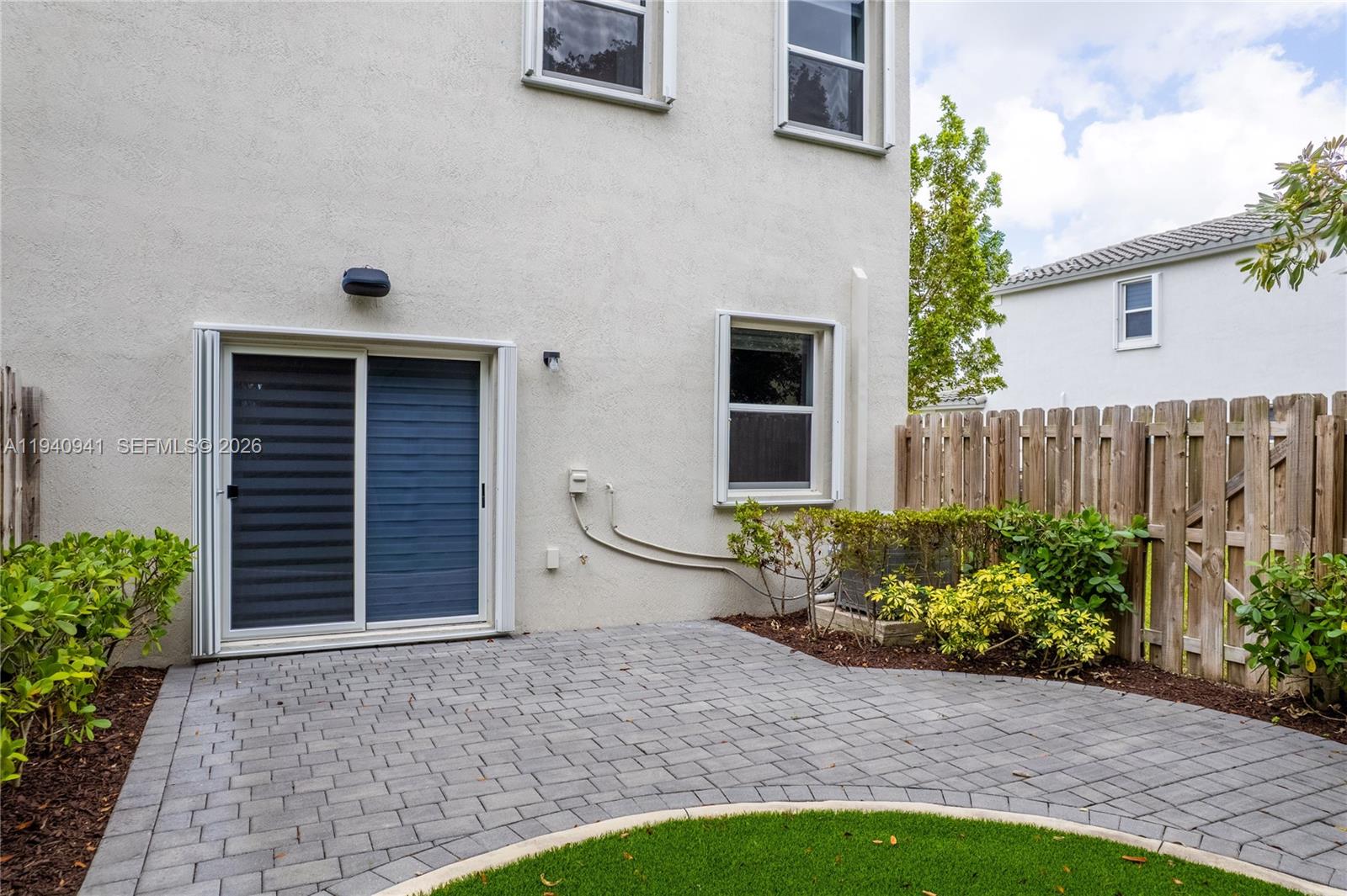 KEYS GATE RESIDENTIAL - Residential Lease