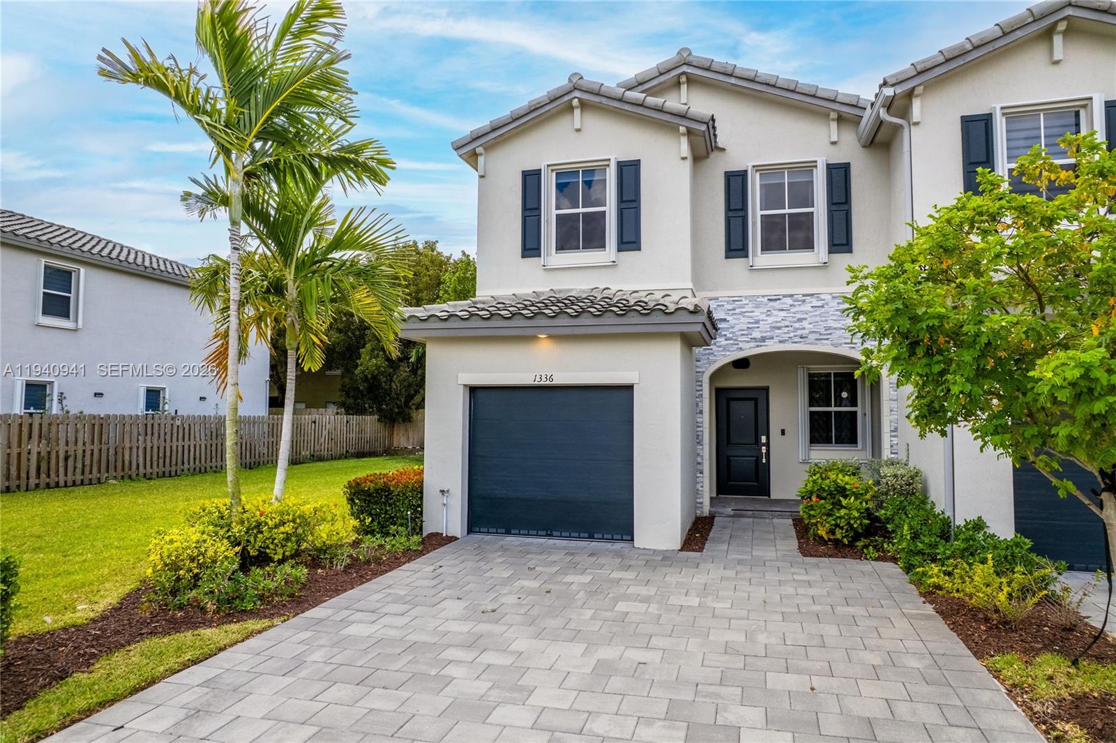 KEYS GATE RESIDENTIAL - Residential Lease