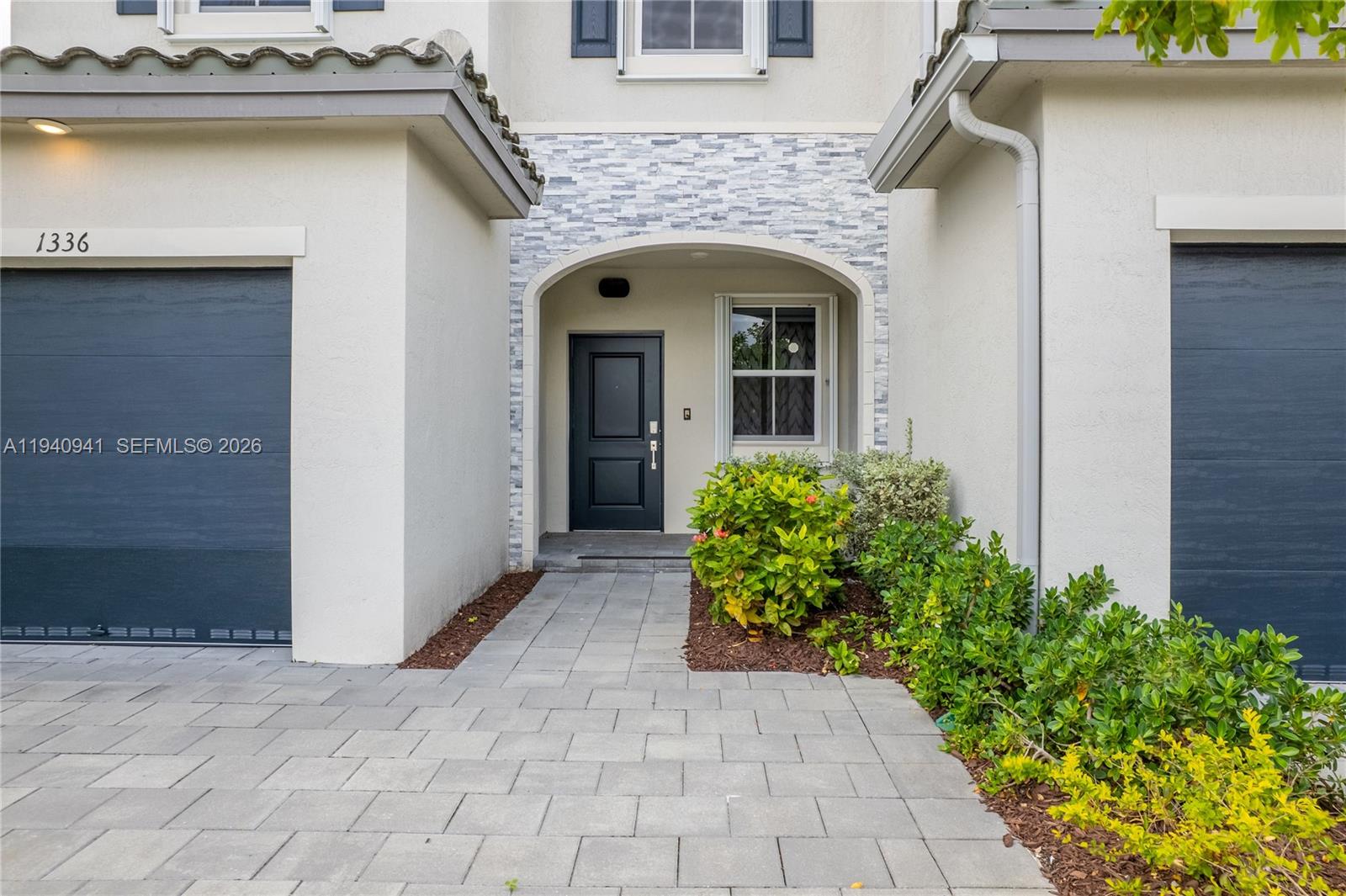 KEYS GATE RESIDENTIAL - Residential Lease
