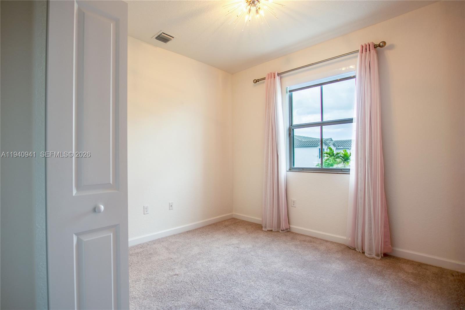 KEYS GATE RESIDENTIAL - Residential Lease