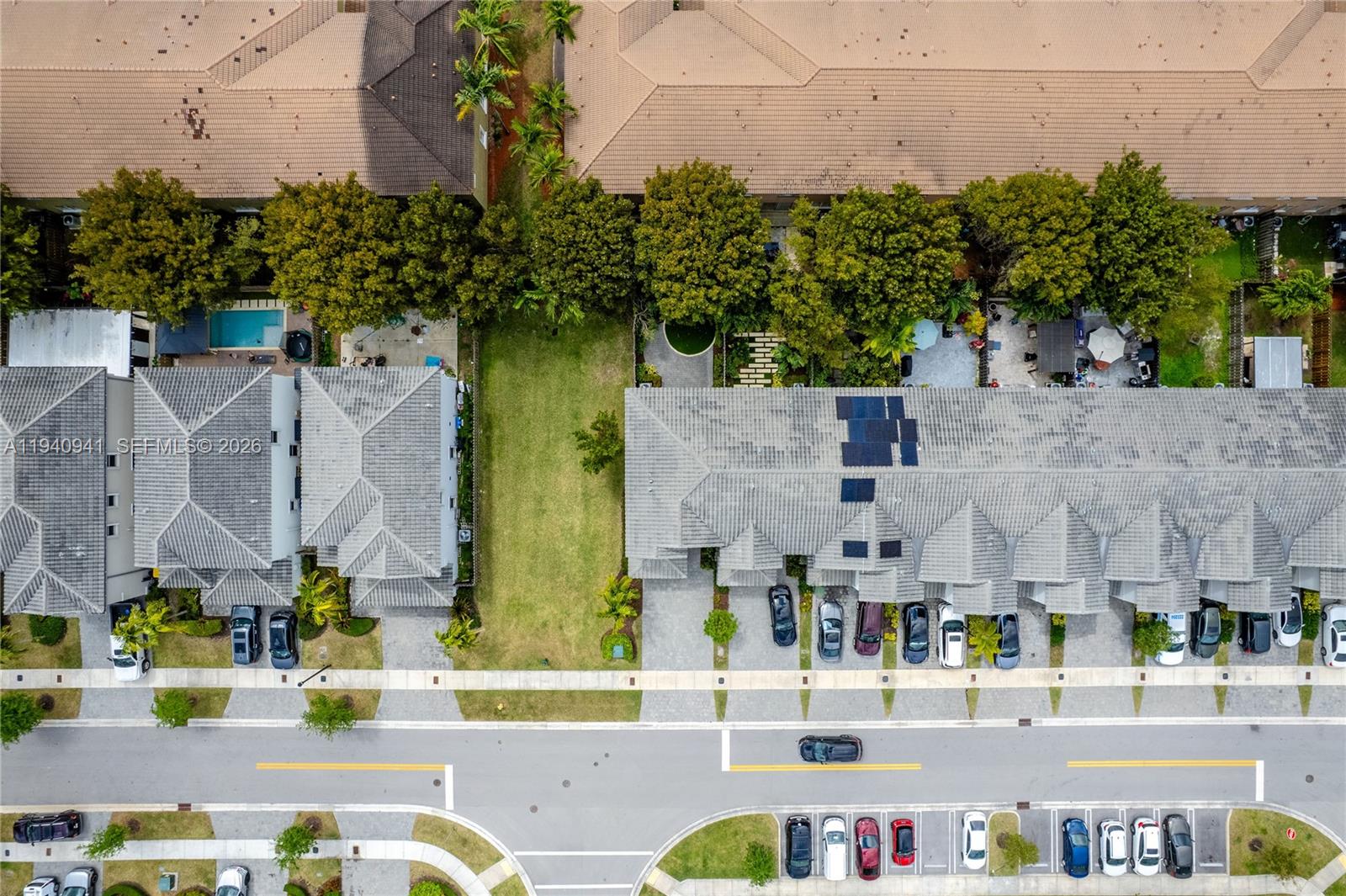 KEYS GATE RESIDENTIAL - Residential Lease