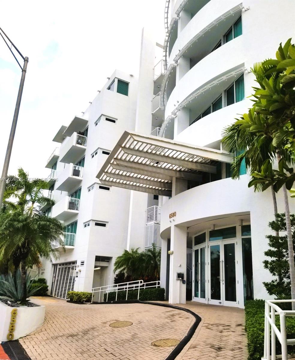 REGATTA AT INDIAN CREEK C - Residential