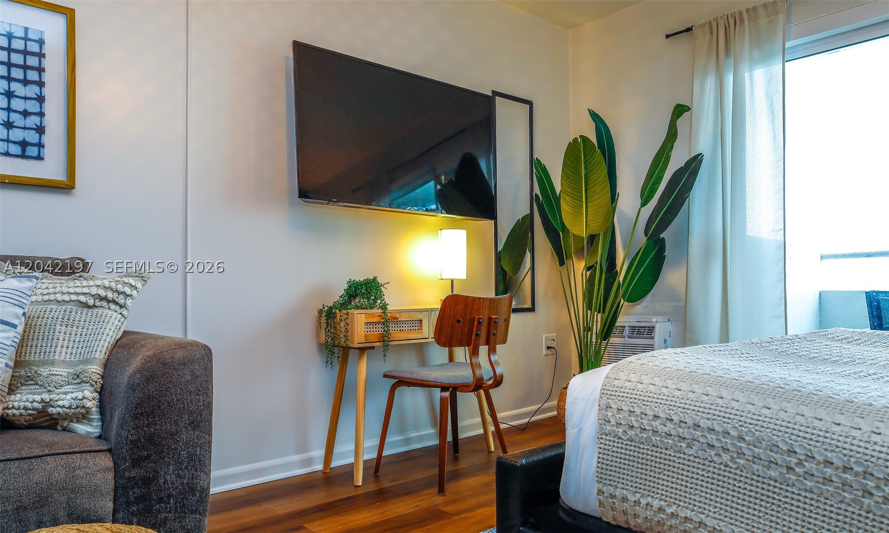 BAYSHORE YACHT & TENNIS C - Residential