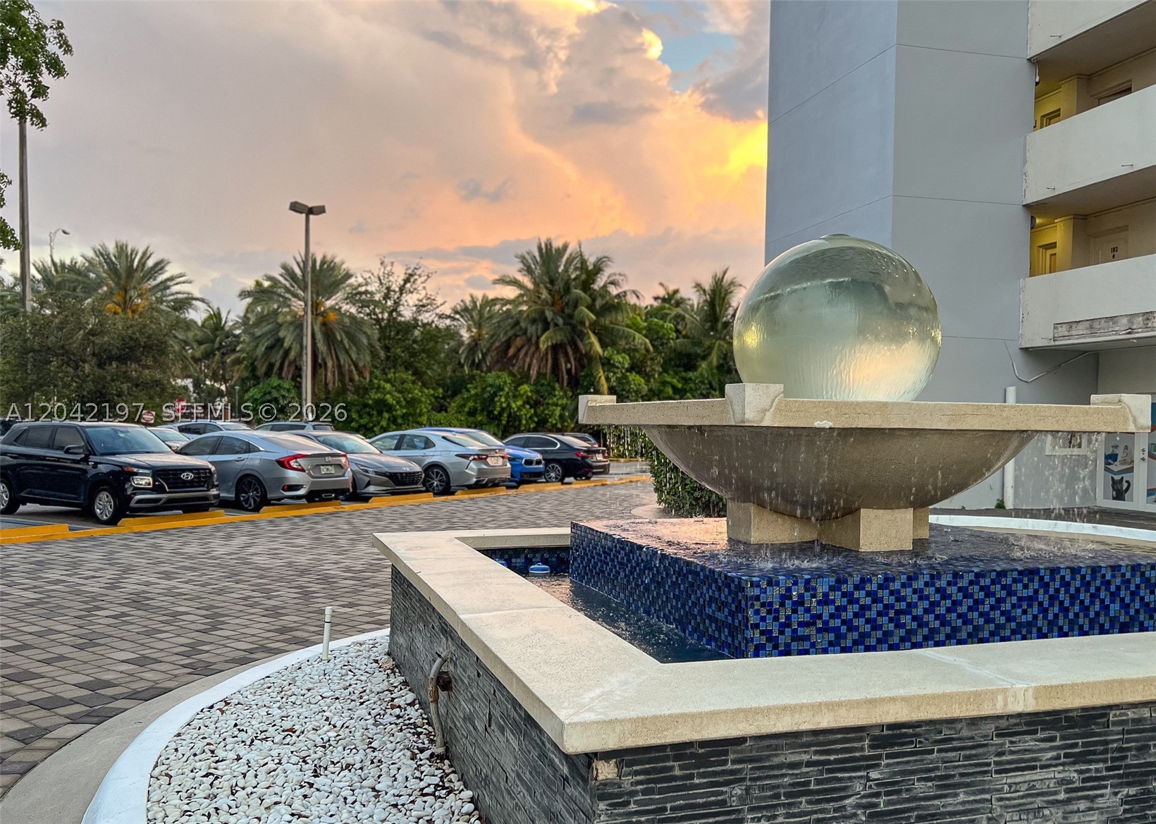 BAYSHORE YACHT & TENNIS C - Residential