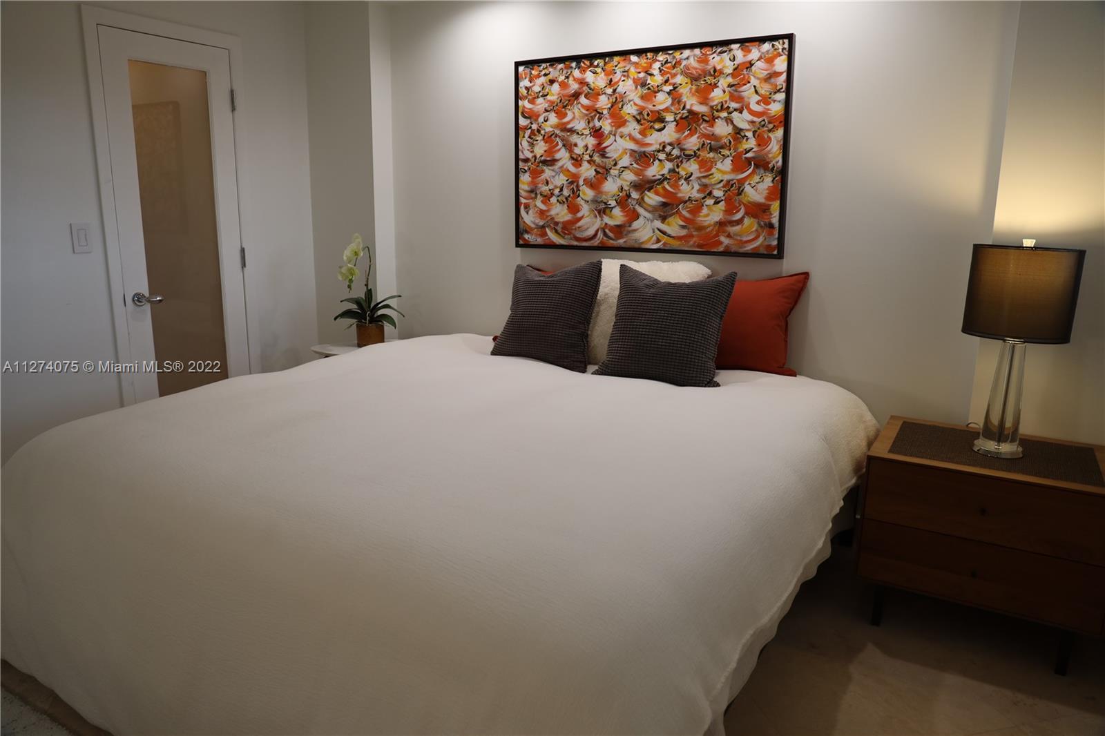 BAYSHORE TOWERS OF FT LAU - Residential Lease