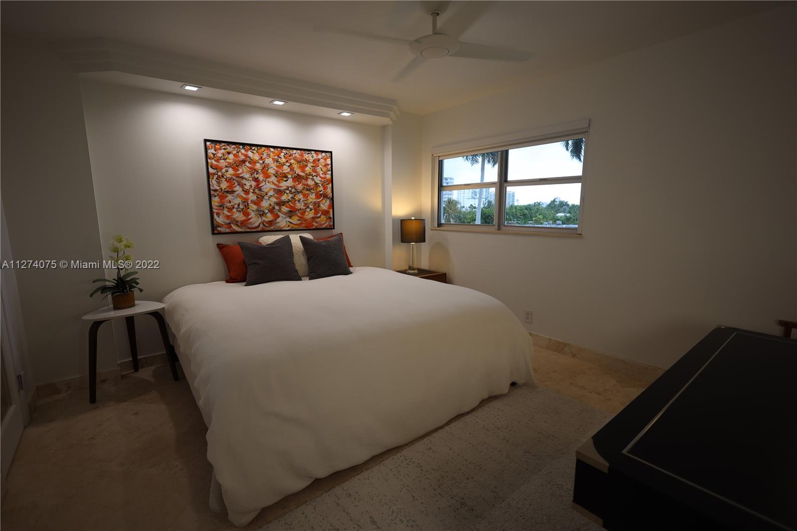 BAYSHORE TOWERS OF FT LAU - Residential Lease