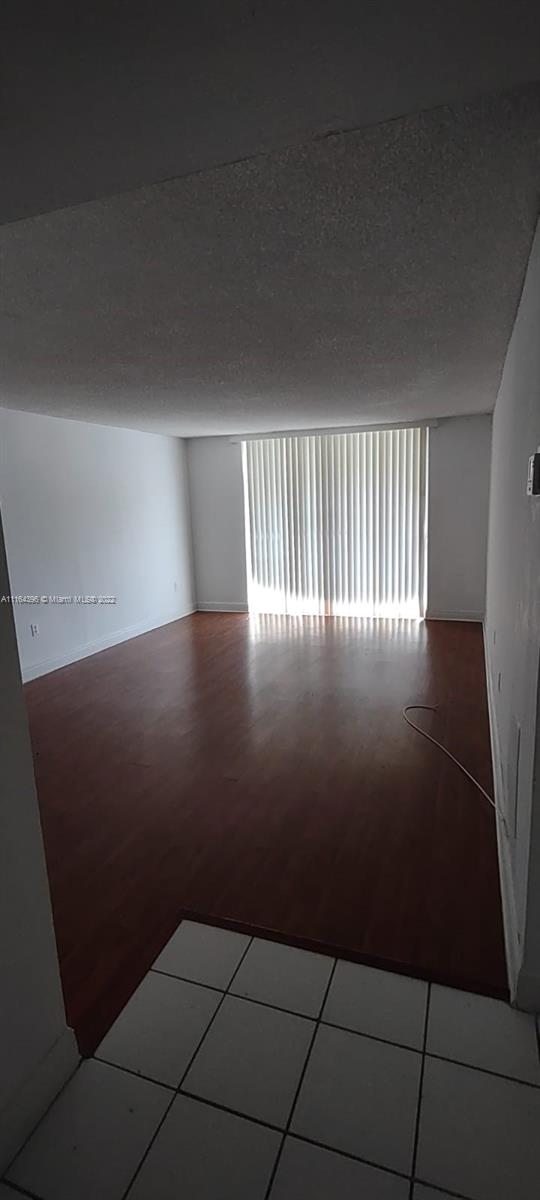 MONTECARLO CONDO - Residential Lease