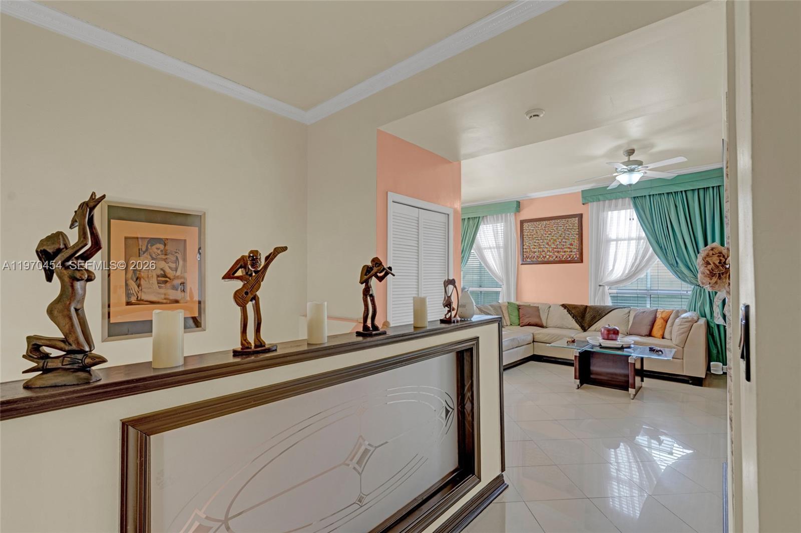 ROYAL PALMS CONDO - Residential