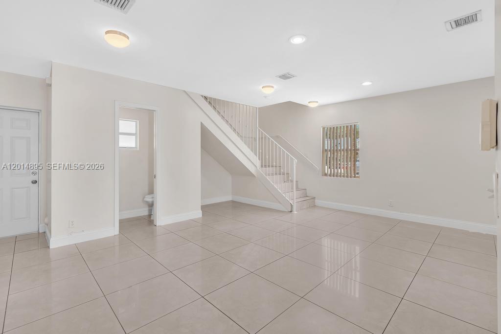 SEMINOLE FOREST - Residential Income
