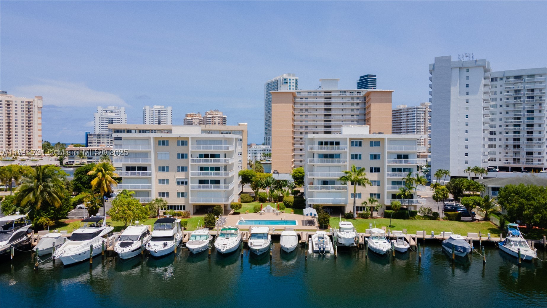 GOLDEN ISLES TOWERS CONDO - Residential