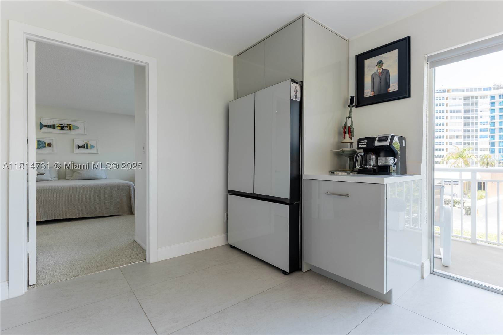GOLDEN ISLES TOWERS CONDO - Residential