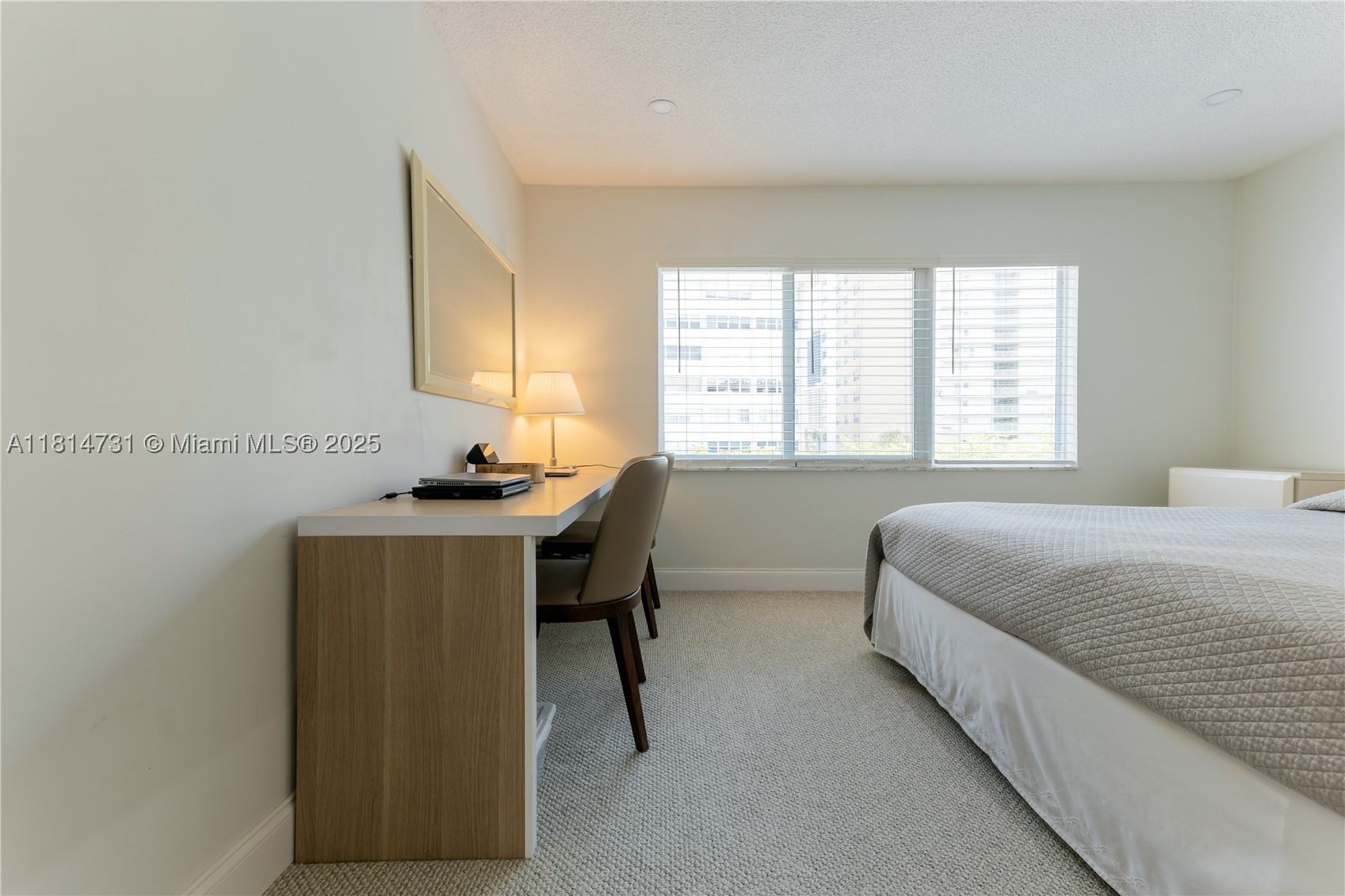 GOLDEN ISLES TOWERS CONDO - Residential