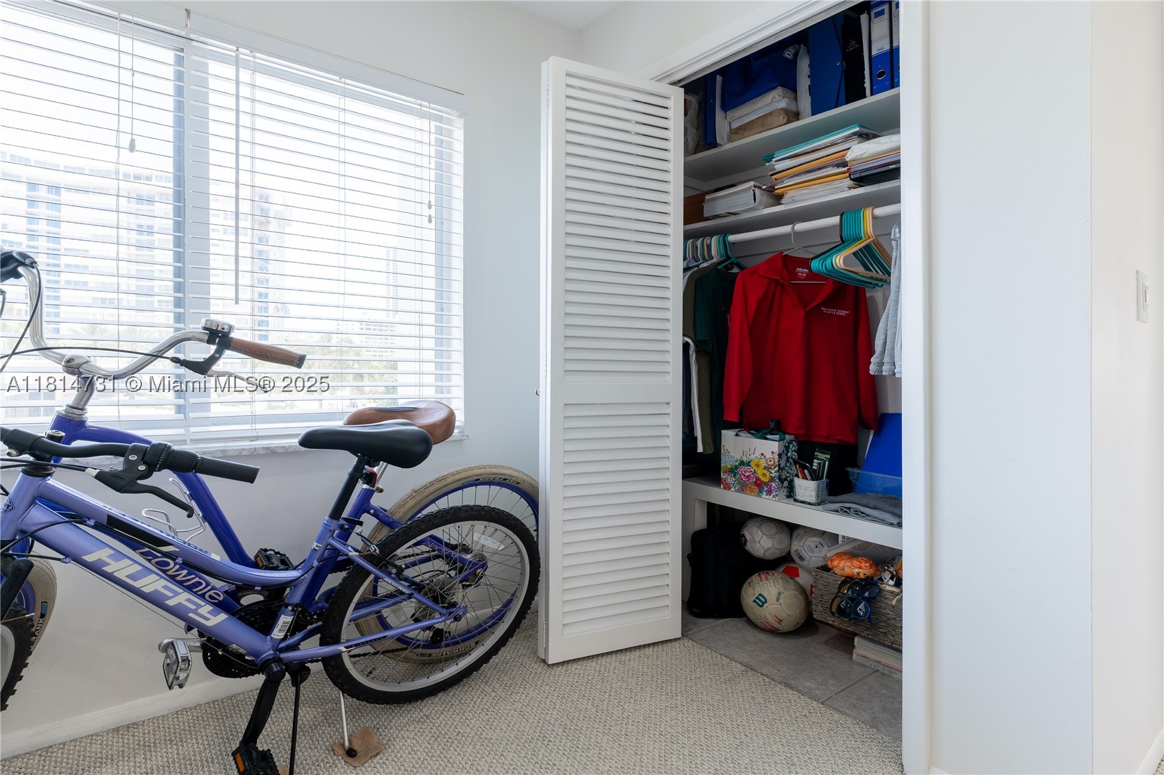 GOLDEN ISLES TOWERS CONDO - Residential