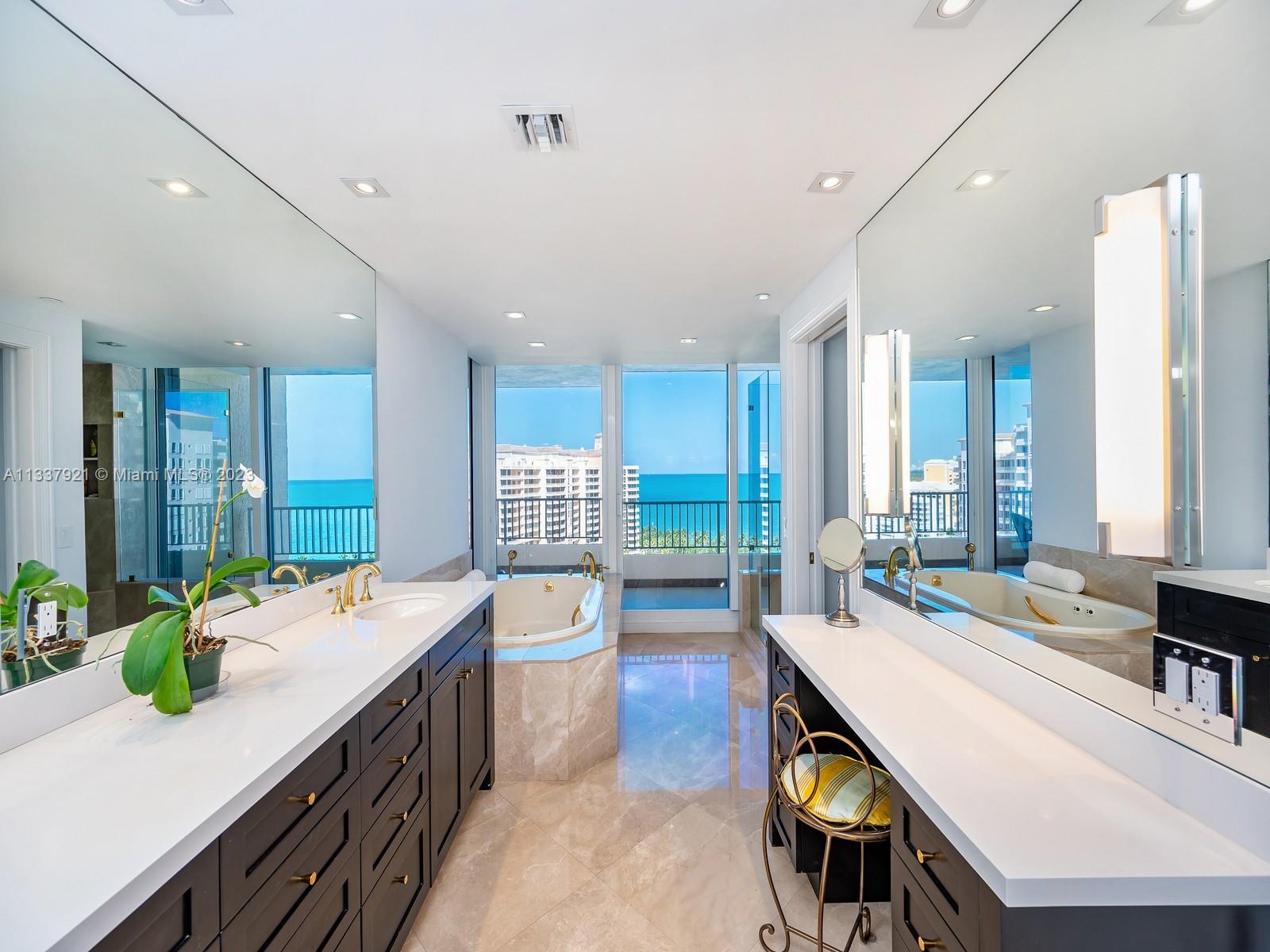 CLUB TOWER ONE CONDO - Residential
