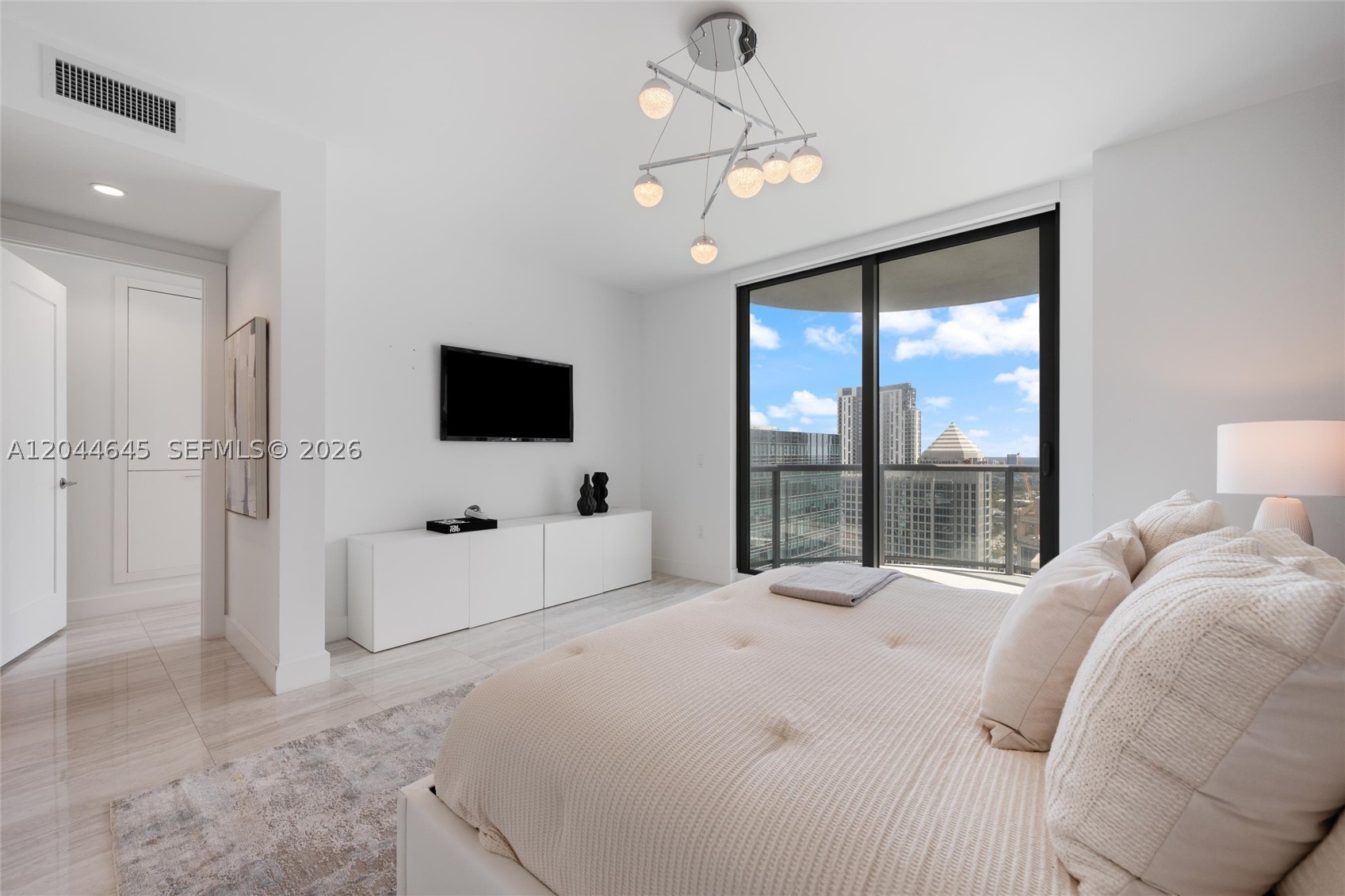 100 LAS OLAS CONDO - Residential