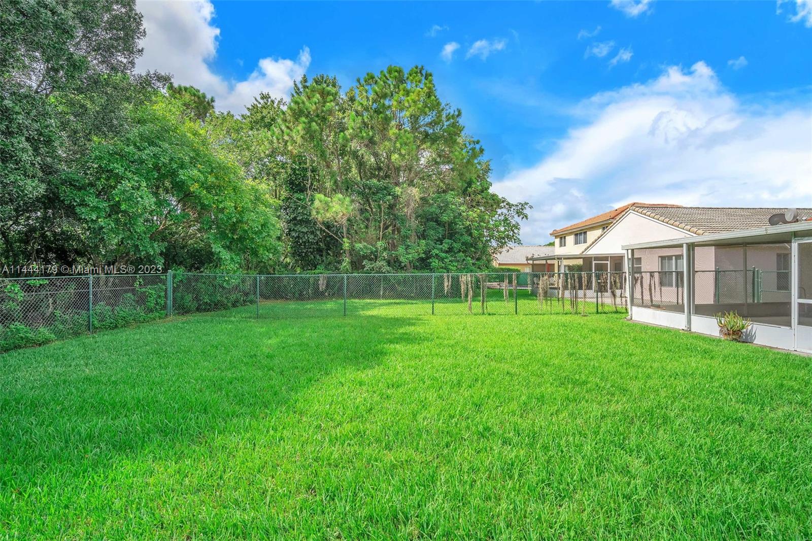 CHAPEL TRAIL II - Residential