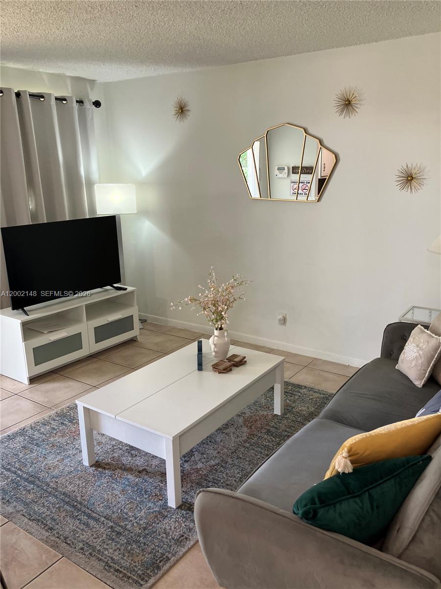 HOLLYWOOD SOUTH SIDE ADD - Residential Income