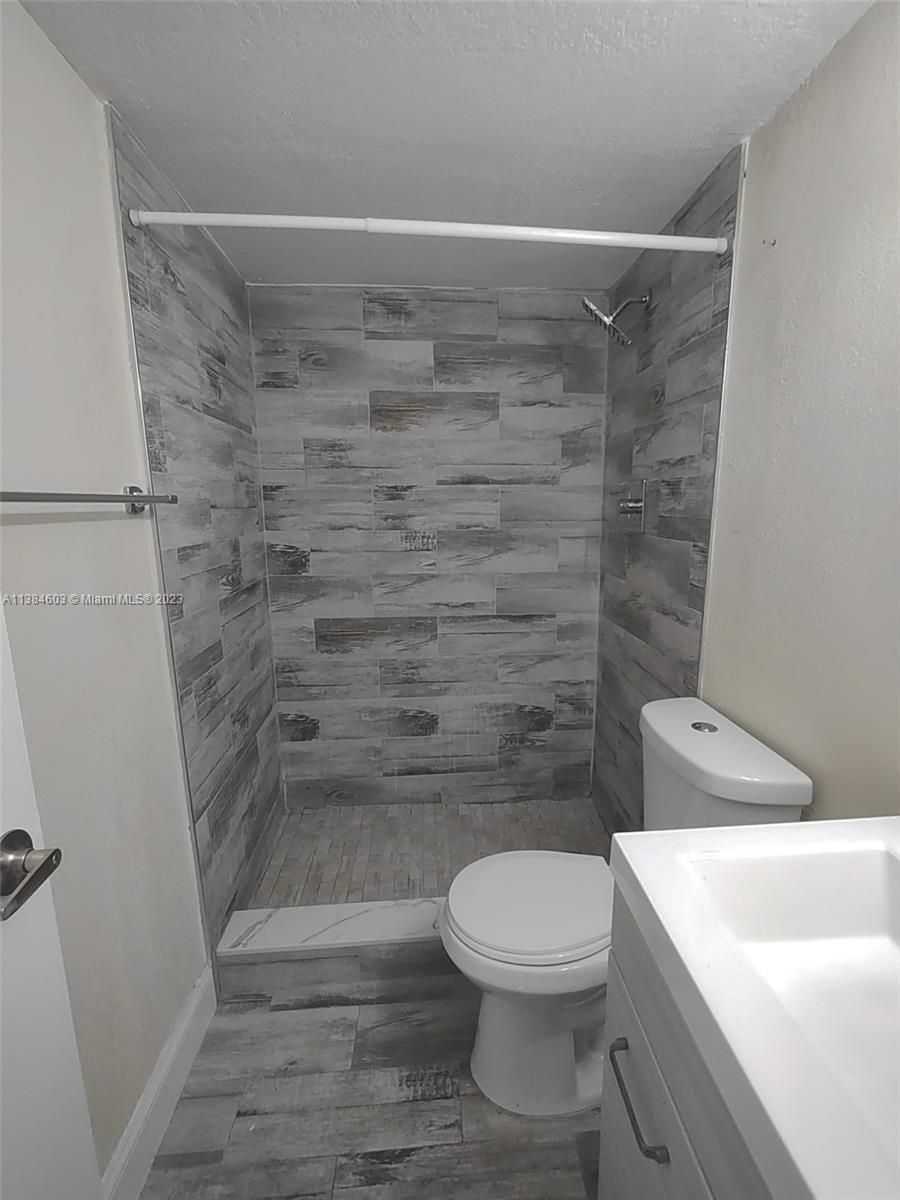 EL PALMAR CONDO - Residential Lease