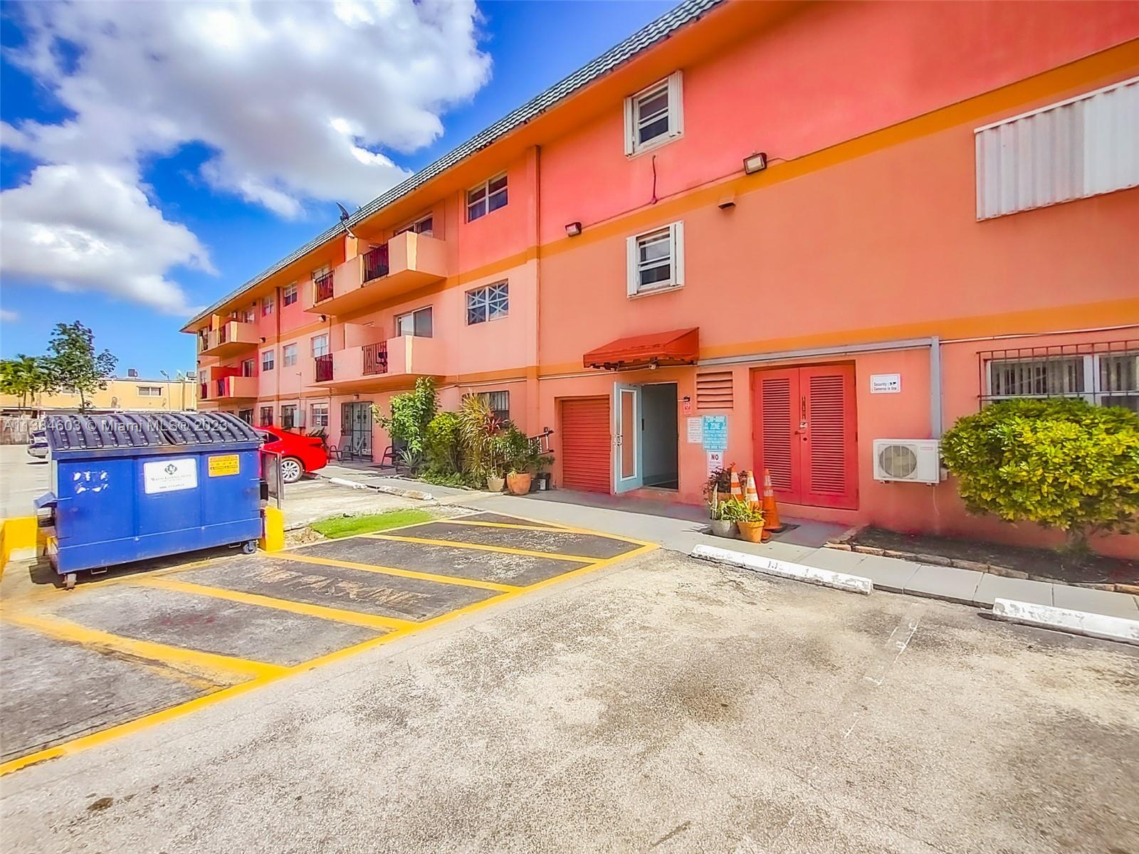 EL PALMAR CONDO - Residential Lease