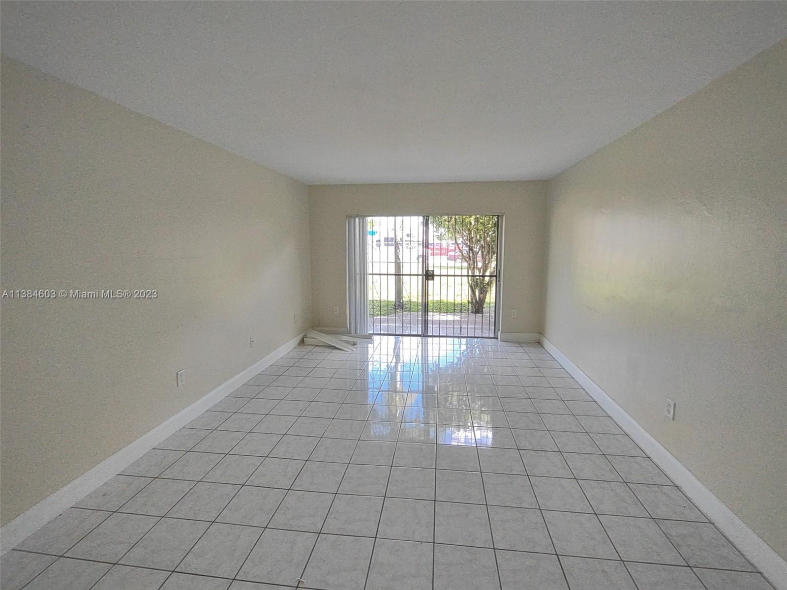 EL PALMAR CONDO - Residential Lease