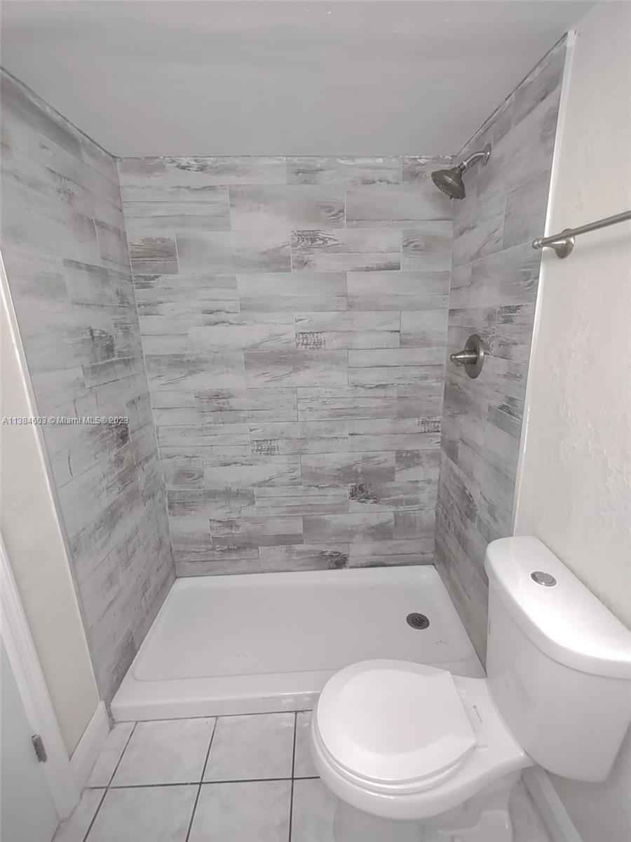 EL PALMAR CONDO - Residential Lease