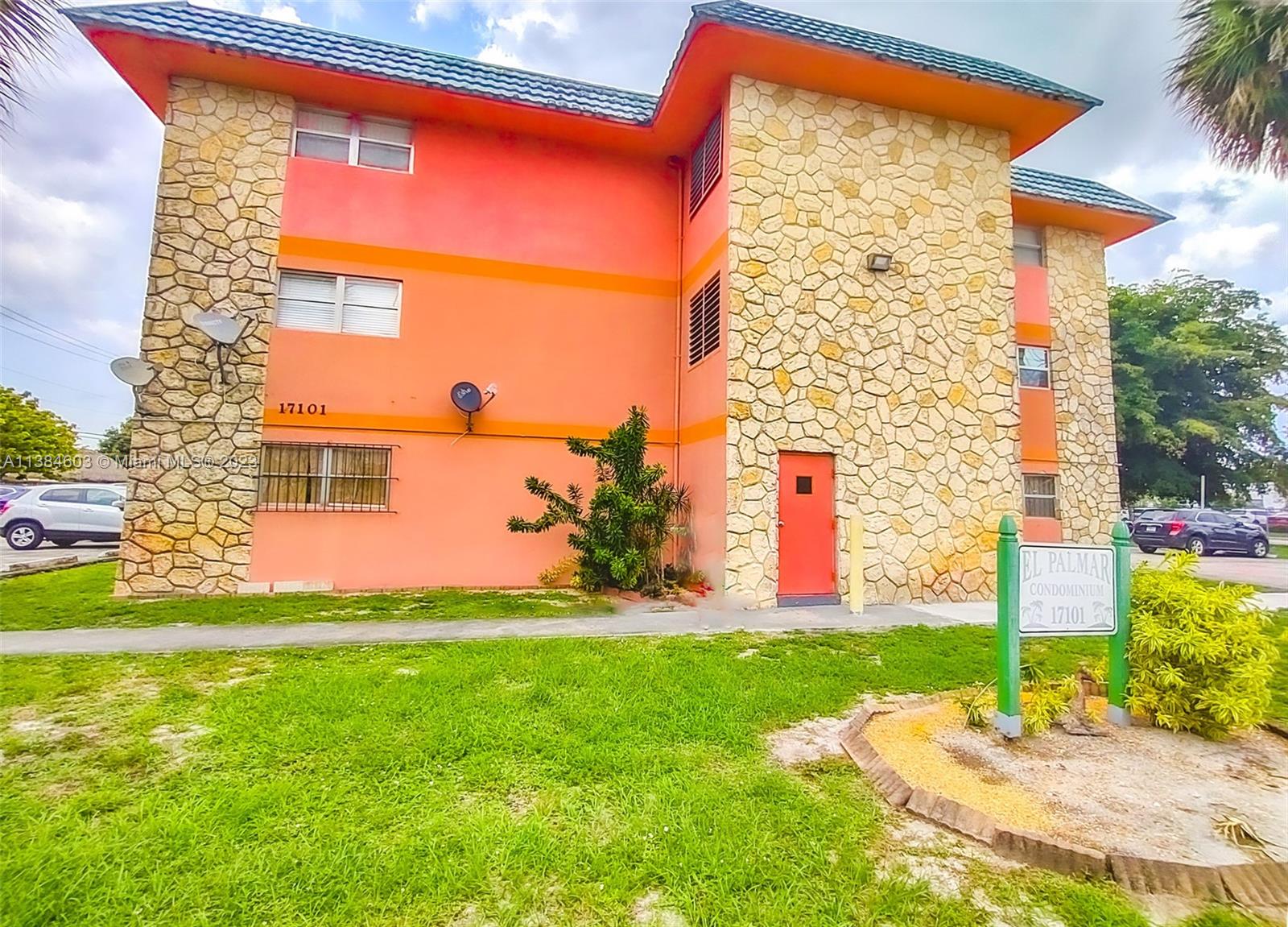 EL PALMAR CONDO - Residential Lease