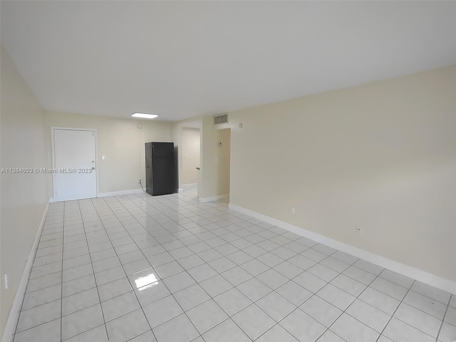 EL PALMAR CONDO - Residential Lease