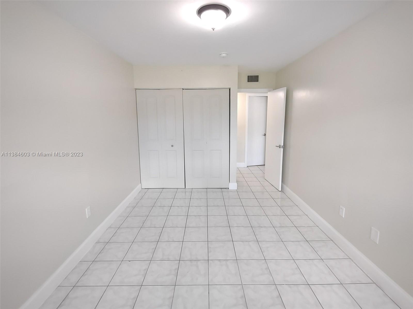 EL PALMAR CONDO - Residential Lease