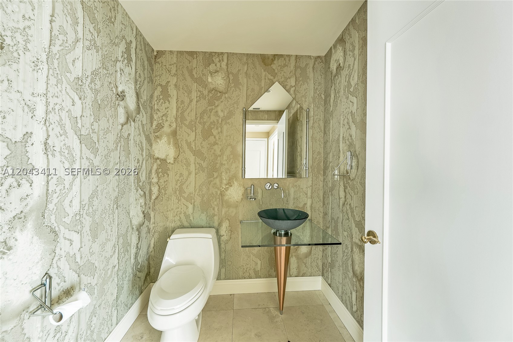 PORTOFINO TOWER CONDO - Residential Lease