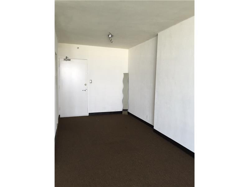 COUNTRY LANE CONDO #2 - Residential Lease