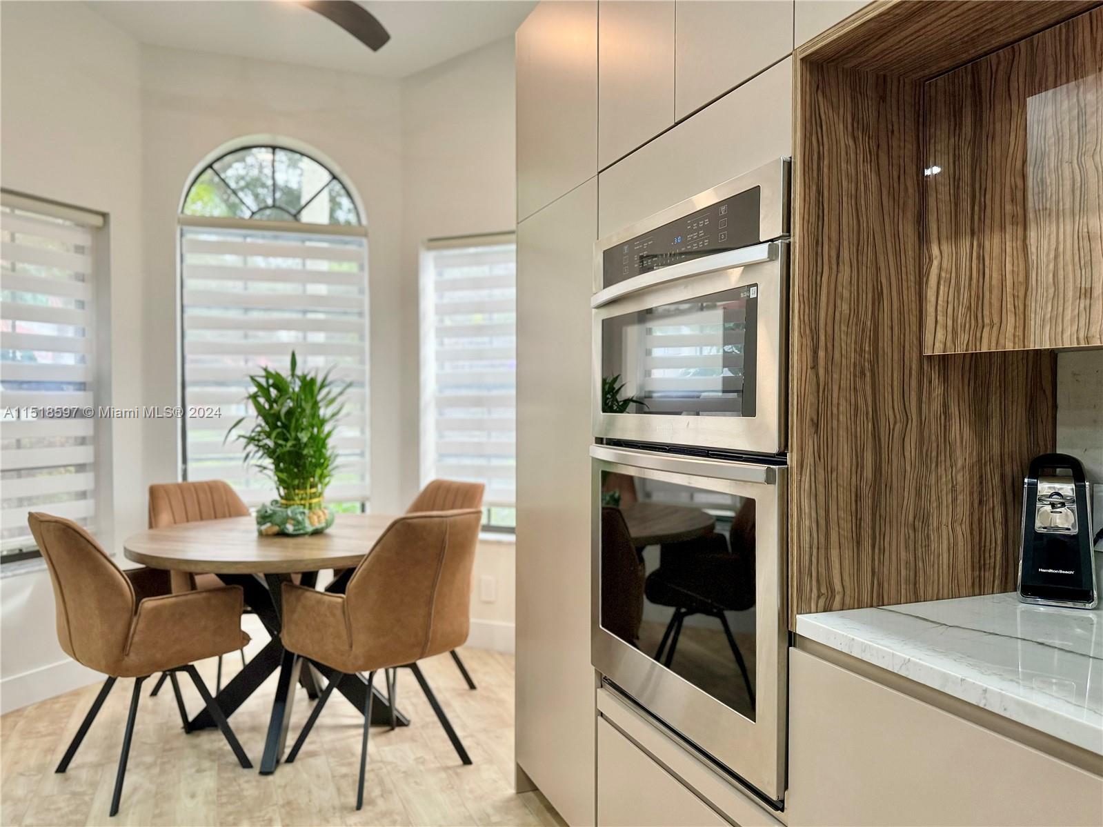 LEXINGTON CLUB - Residential