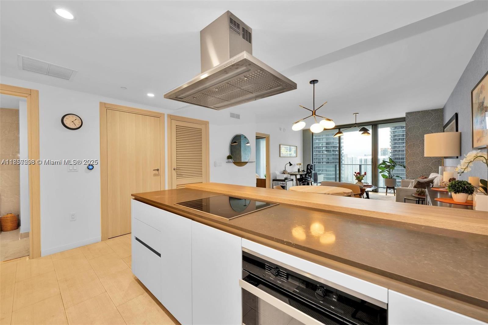 BRICKELL FLATIRON CONDO - Residential Lease