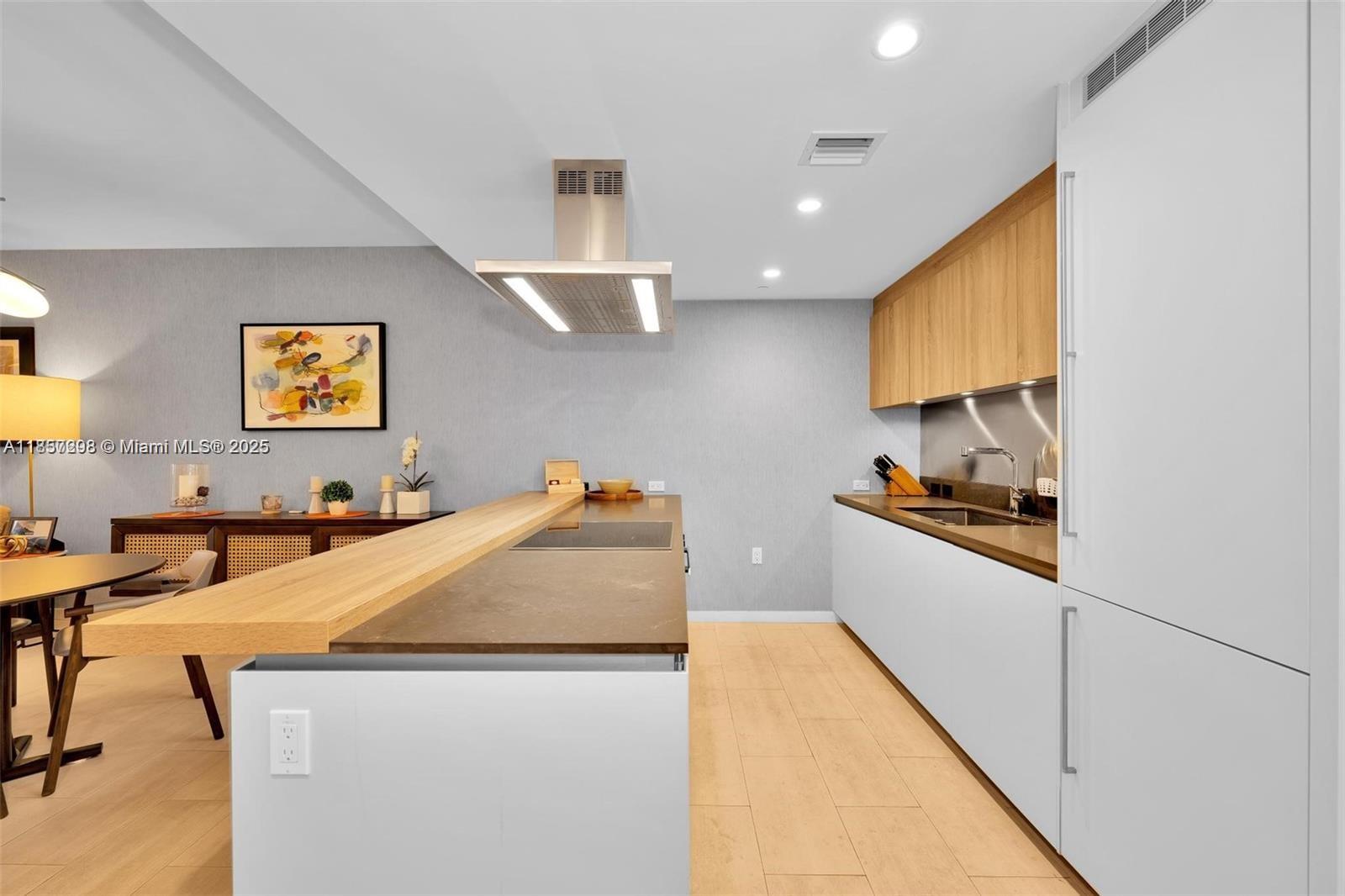 BRICKELL FLATIRON CONDO - Residential Lease