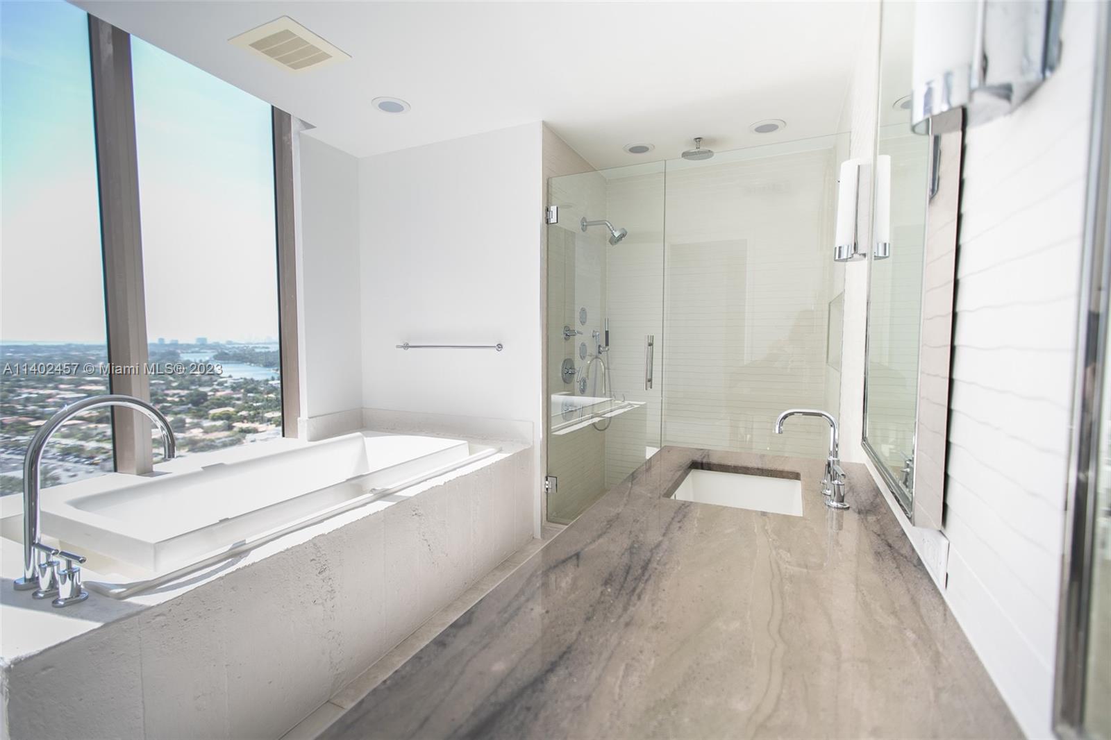 BAL HARBOUR NORTH SOUTH C - Residential
