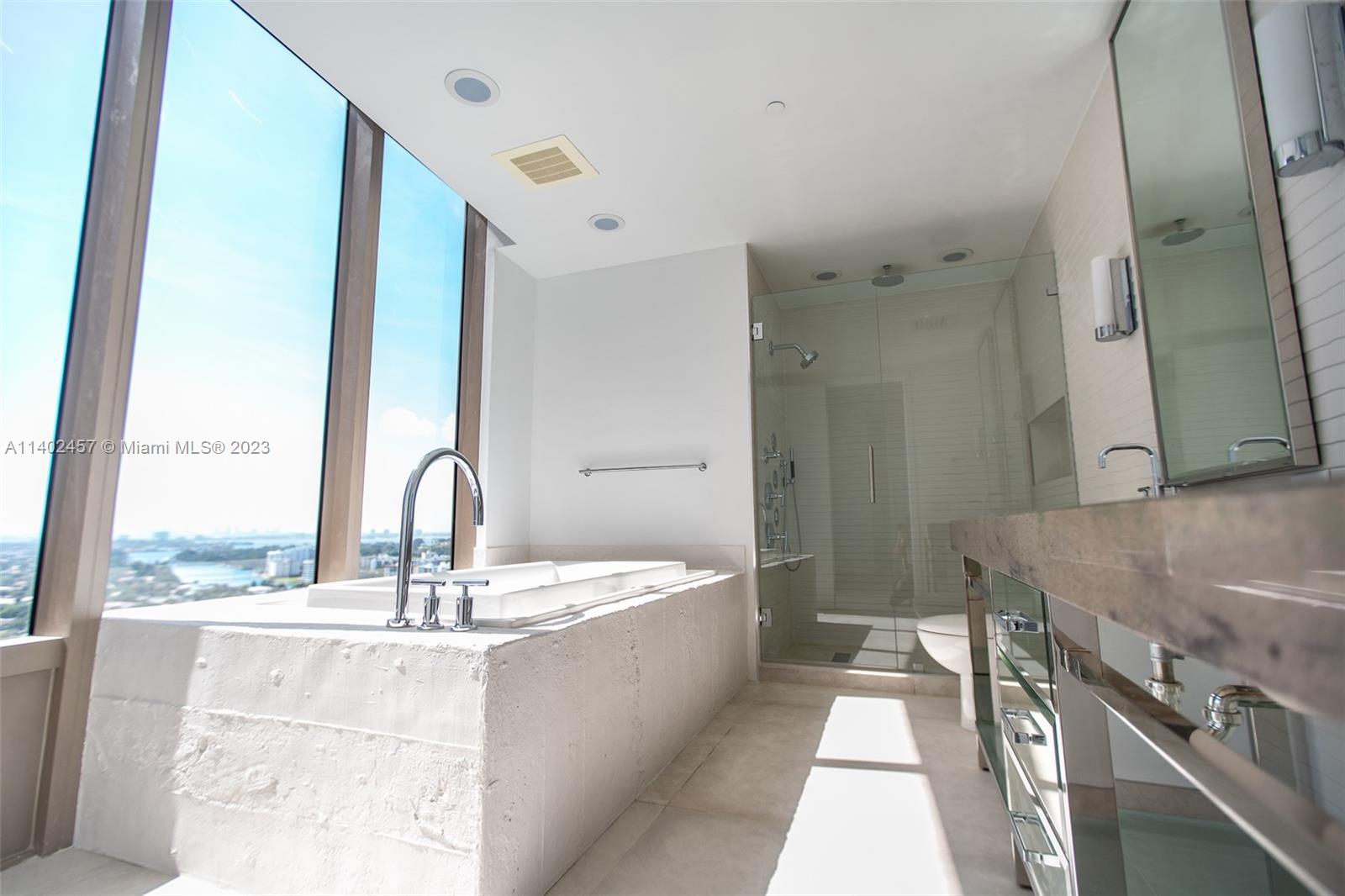 BAL HARBOUR NORTH SOUTH C - Residential
