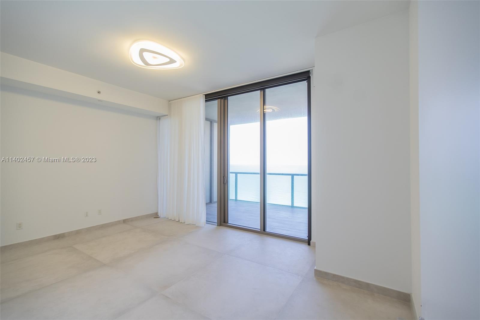 BAL HARBOUR NORTH SOUTH C - Residential