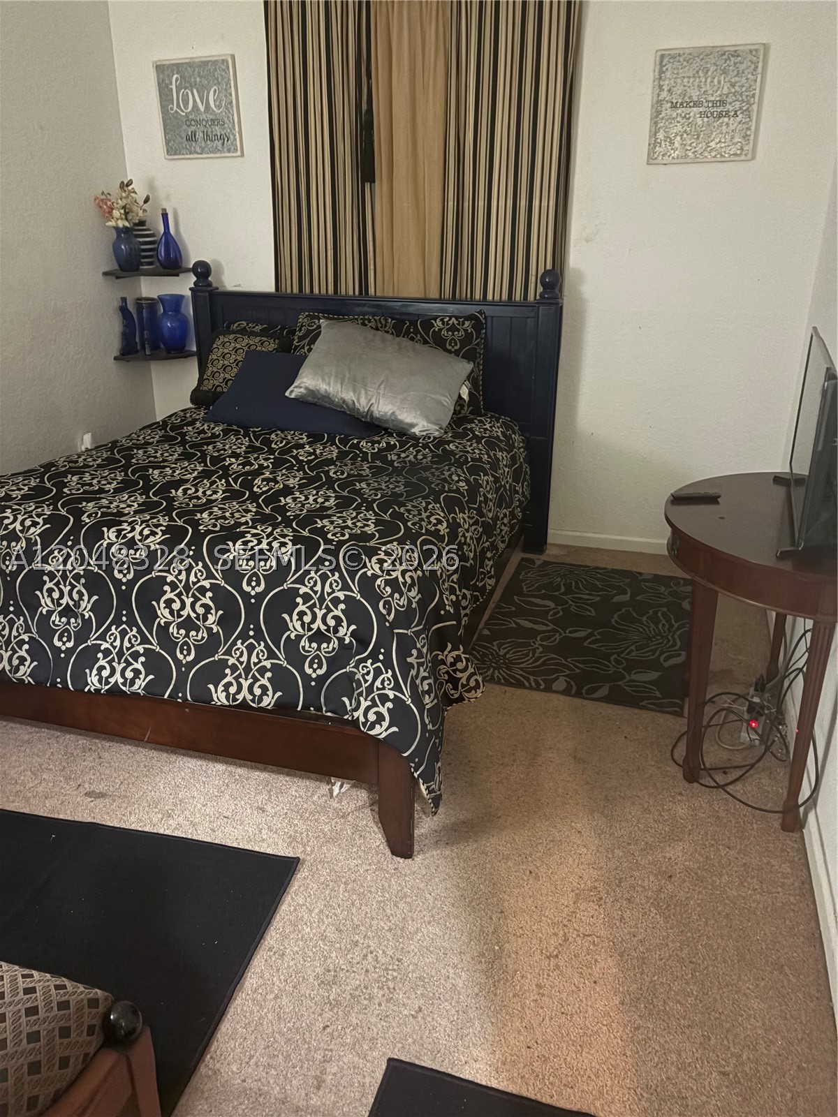 PORTOFINO PALMS - Residential Lease